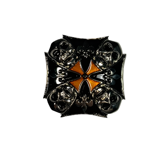 Buckle, Skärpspänne Malterserkors och skallar