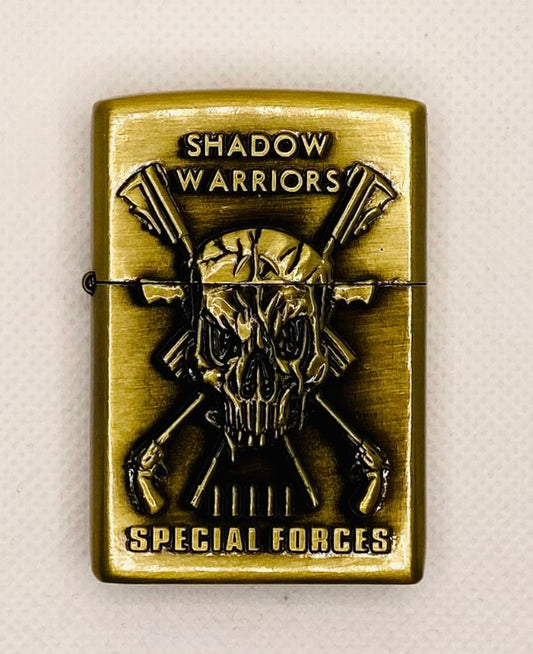 Bensintändare: Reliefmotiv Shadow Warriors & Special Forces